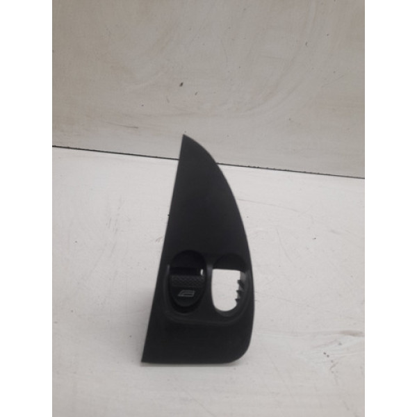 Moldura Botão Vidro Dianteiro Esquerdo Fiat Palio Siena 2001