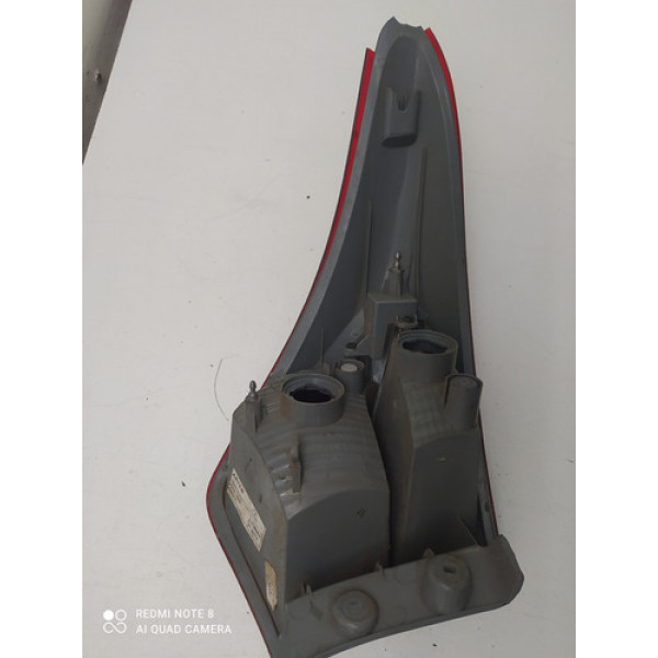 Lanterna Traseira Direita Hyundai Hb20 2012 A 2017 C/detalhe