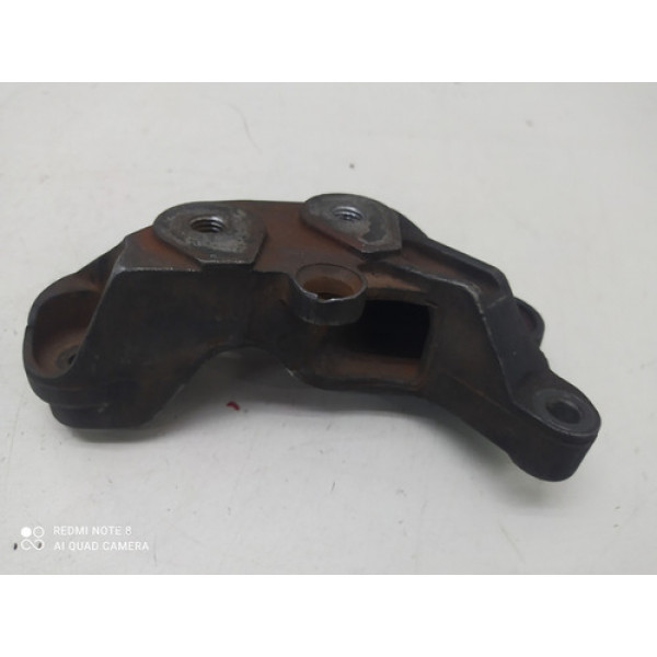 Suporte Fixação Coxim Dianteiro Esquerdo Chevrolet Onix