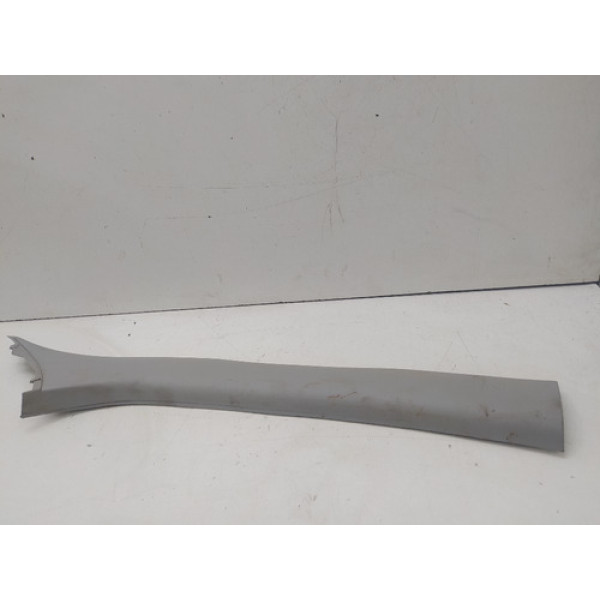 Moldura Coluna Direito Ford Fiesta 2003 2012 2s65a03196