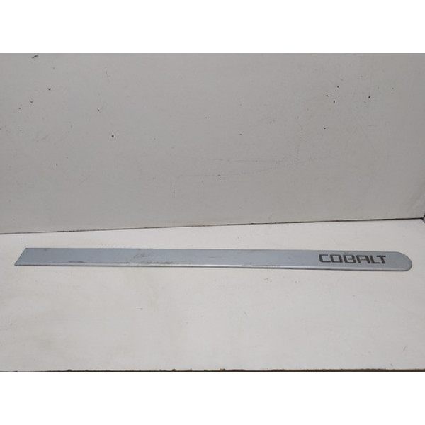 Friso Porta Dianteira Direita Chevrolet Cobalt 2012 