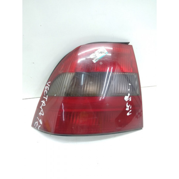 Lanterna Esquerda Chevrolet Vectra 96 A 99