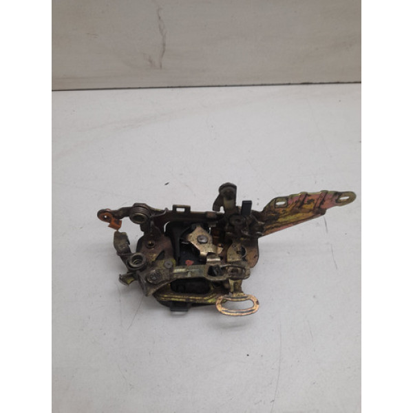 Fechadura Manual Porta Dianteira Direita Chevrolet Corsa 96