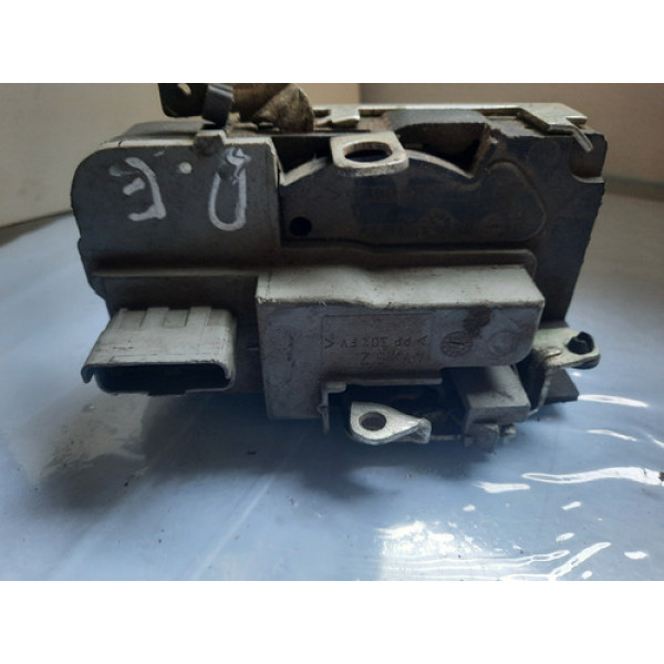 Fechadura Dianteira Esquerda Peugeot 207 2011