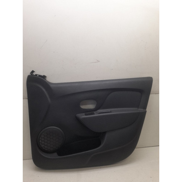 Forro De Porta Dianteiro Direito Renault Sandero 2014 2019