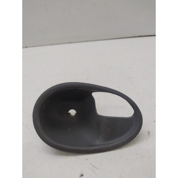 Moldura Maçaneta Interna Esquerda Ford Escort 1998 Avaria