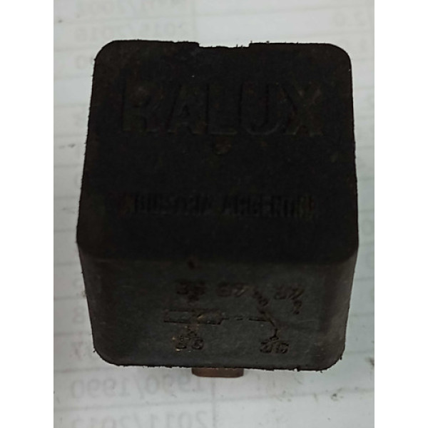 Rele Auxiliar Renault Clio 7702072090