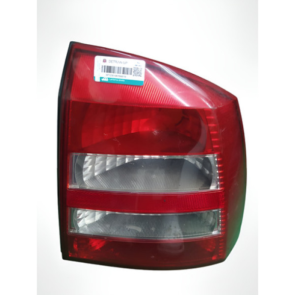 Lanterna Traseira Direita Astra Sedan 03/12 Direito 