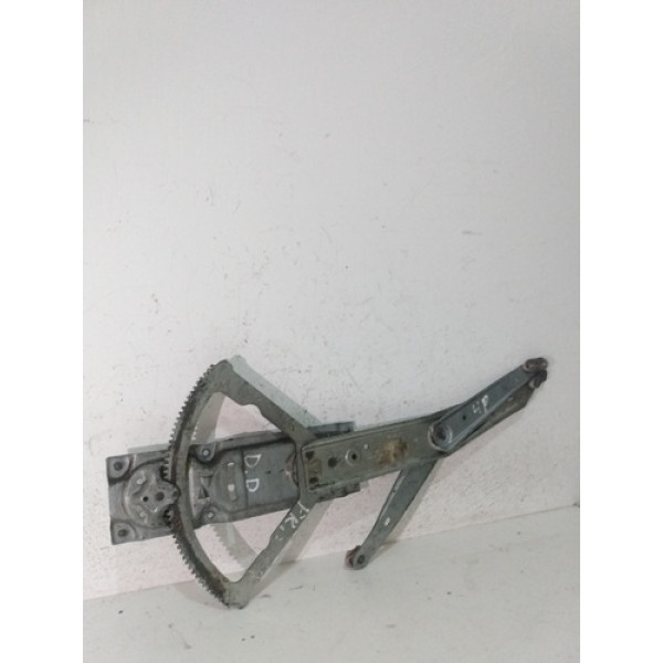 Máquina De Vidro Manual Dianteiro Direita Prisma 