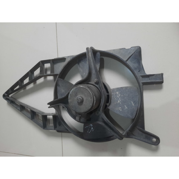 Defletor Ventoinha Chevrolet Corsa 94/99 Sem Ar 90410053
