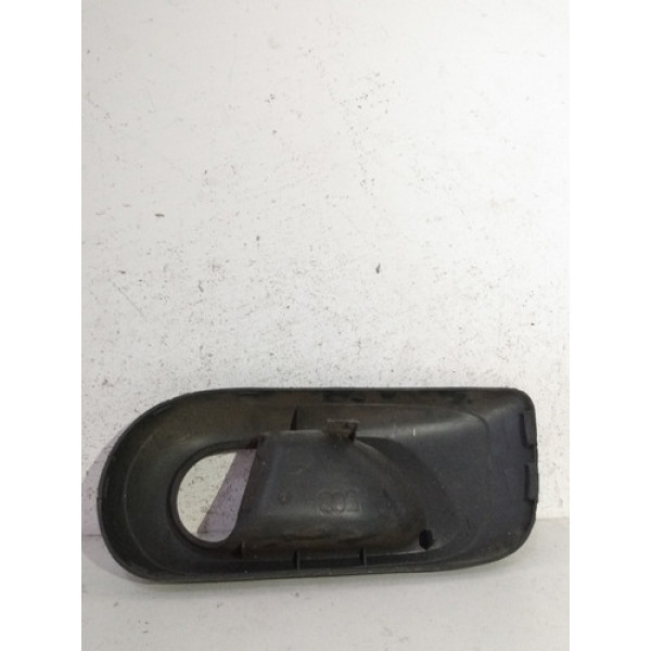 Moldura Maçaneta Interna Direita Chevrolet Corsa