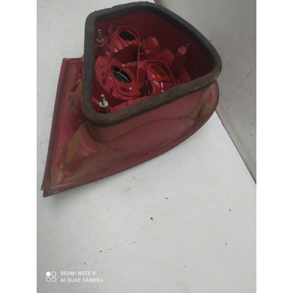 Lanterna Traseira Esquerda Fiat Siena 2003-2010