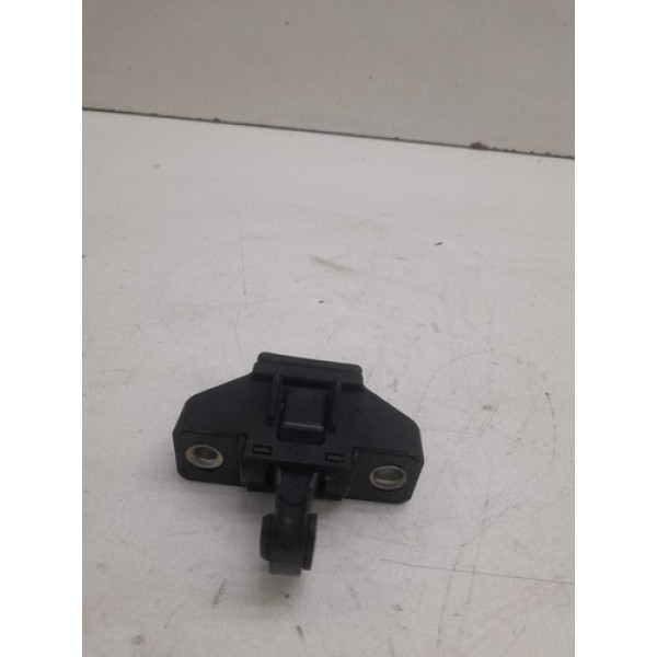 Trava Fechadura Porta Malas Renault Clio Sandero 1999 2010
