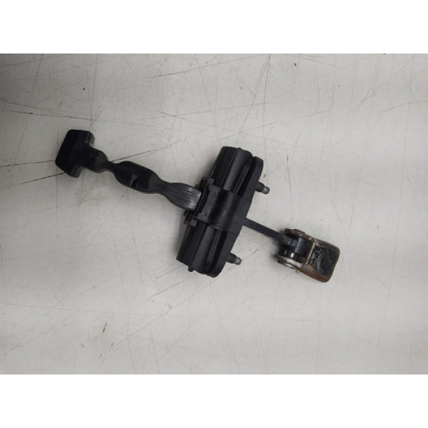 Limitador Porta Dianteira Direita Volkswagen Gol G4