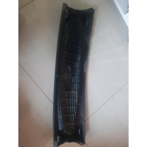 Grade Frontal Ford Fiesta 99 96fb8200acw