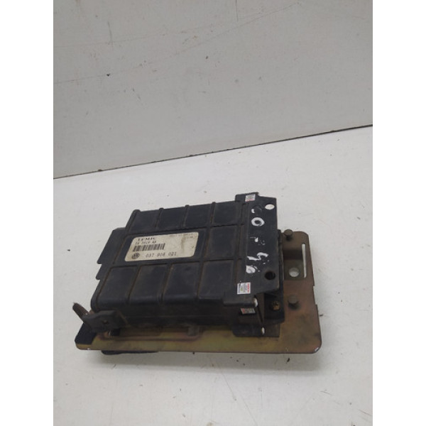 Módulo Injeção Volkswagen Golf 1997 037906021