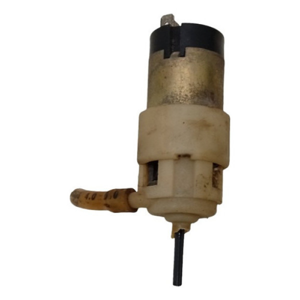 Motor Esguicho Reservatório Água Volkswagen Passat 2018