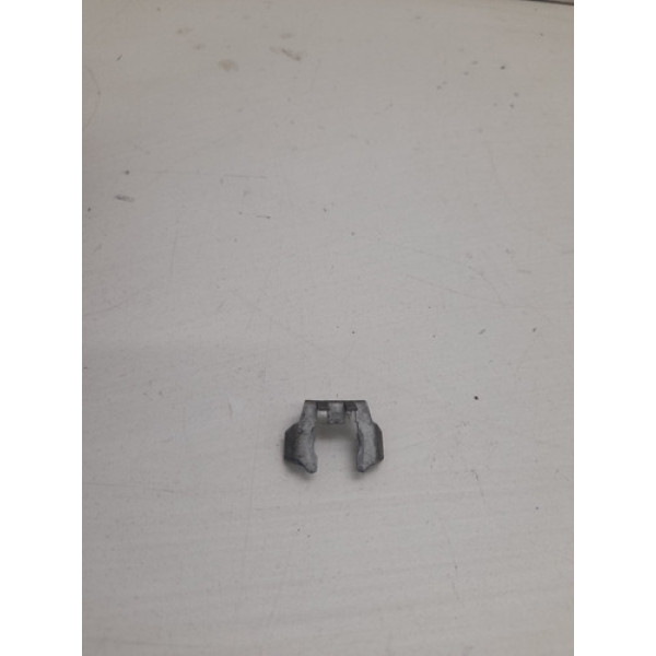 Presilha Bico Combustível Fiat Palio 2012