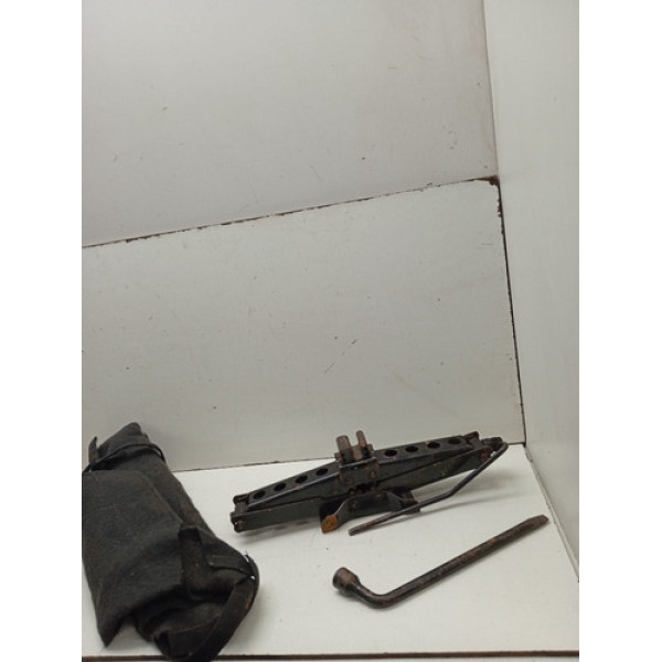 Kit Macaco Chave Roda Chevrolet Montana 2004 2010