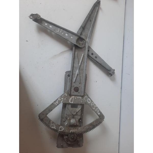 Maquina Vidro Manual Gm Corsa Diant Direita 96/09