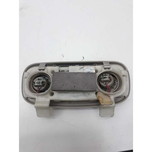 Luz Cortesia Ford New Fiesta