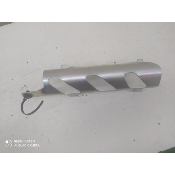 Defletor Protetor Suporte Flauta Bicos Nissan Kicks 2022 1.6
