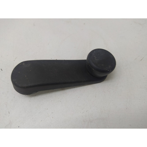 Manivela Vidro Traseiro Direito Chevrolet Onix 2020 96301568