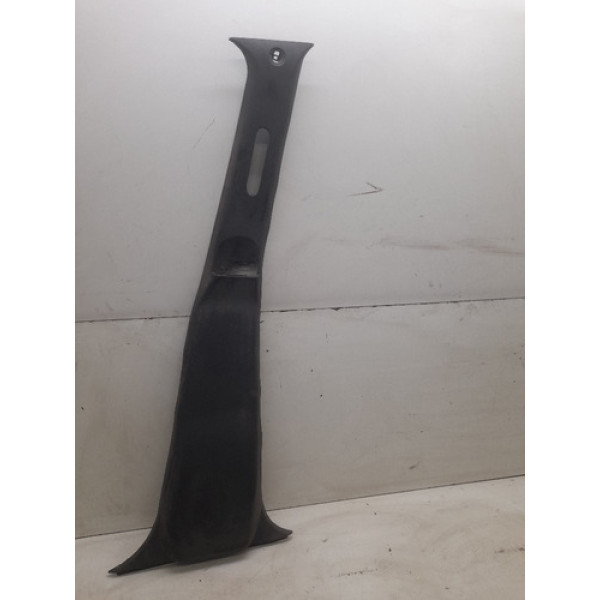Acabamento Moldura Coluna Lado Direito Fiat Palio 1996 2005