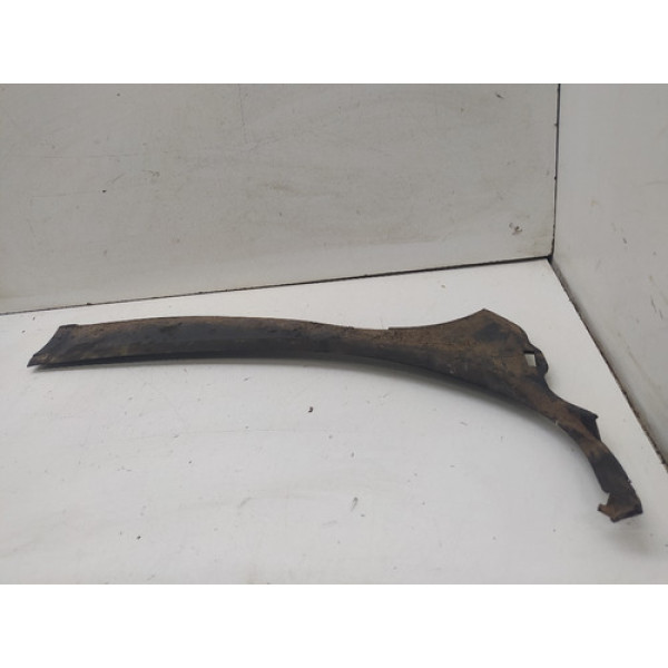 Moldura Churrasqueira Direito Peugeot 206 207 2006 2009