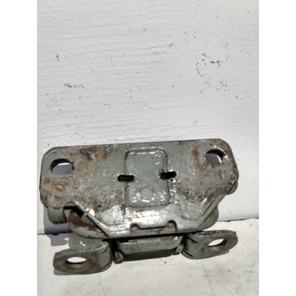 Dobradiça Inferior Traseiro Fiat Uno