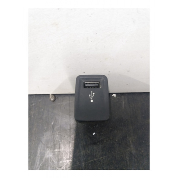 Interruptor Botão Entrada Usb Fiat Strada 2020