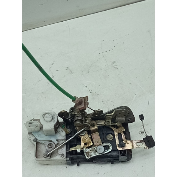 Fechadura Traseira Esquerda Vw Fox 2004/08