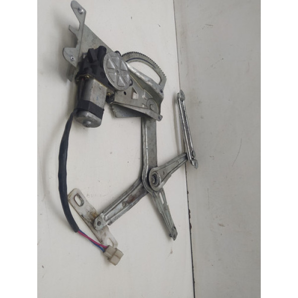 Máquina Vidro Dianteiro Direito Chevrolet Corsa Classic 2004