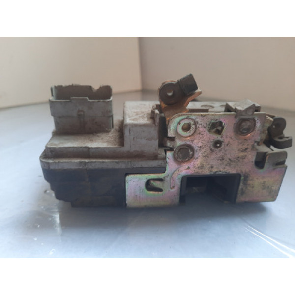 Fechadura Porta Dianteira Esquerda Peugeot 206 2006