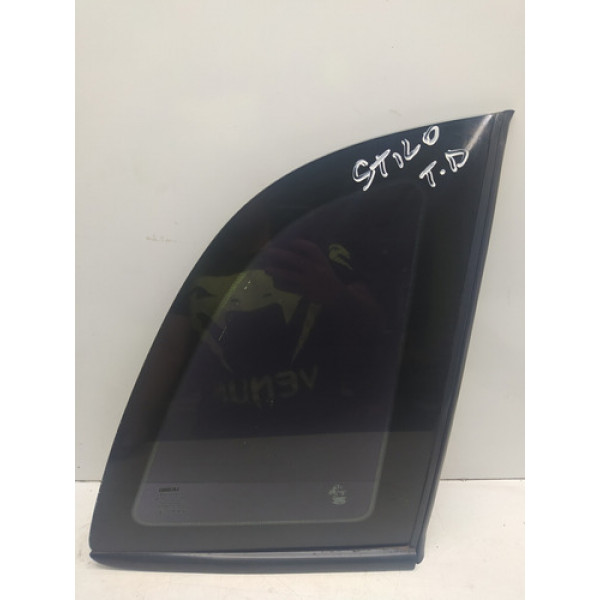 Vidro Oculos Traseiro Direito Stilo 2005