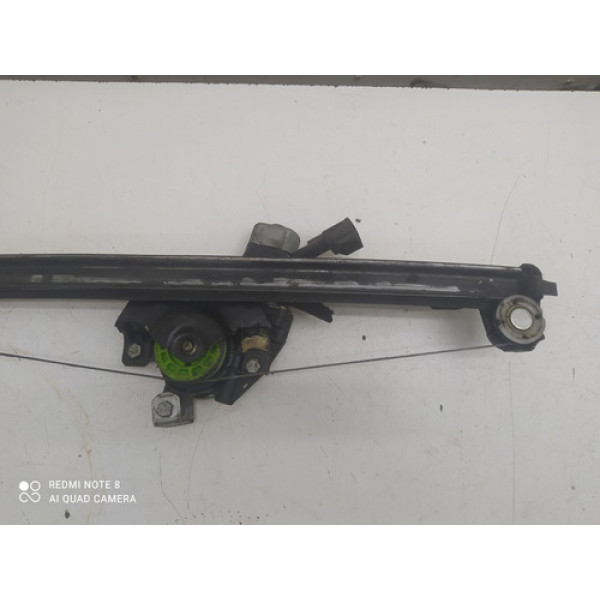 Máquina Vidro Dianteiro Direito Fiat Punto 2013