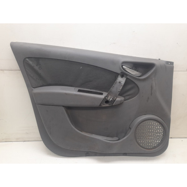 Forro De Porta Traseiro Esquerdo Fiat Palio 2012 Detalhe