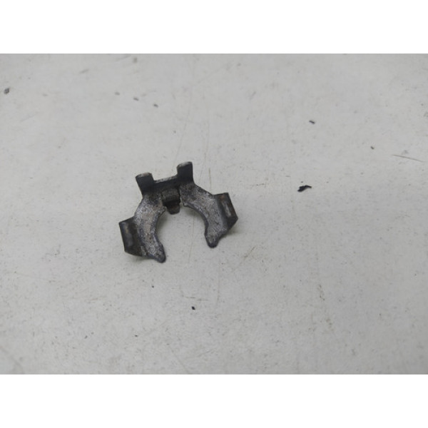 Presilha Trava Bico Injetor Volkswagen Fox 2013