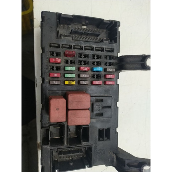 Caixa De Fusivel Fiat Punto 51771325