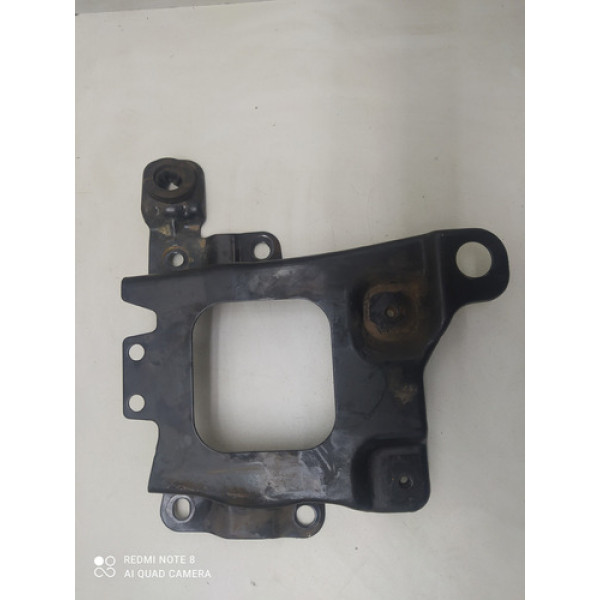 Suporte Bateria Ford  Focus 2015
