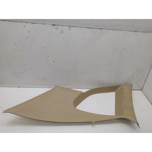 Moldura Coluna Traseira Esquerda Bmw X1 2012 Avaria Interna