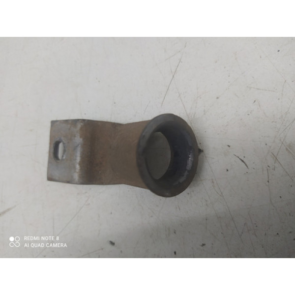 Suporte Superior Radiador Chevrolet Celta 2002