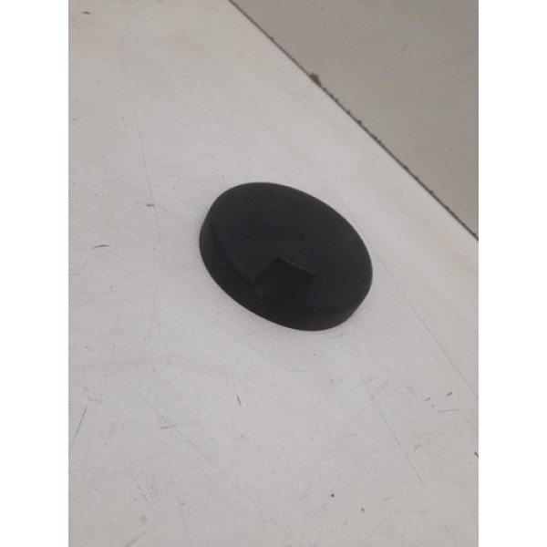 Tampa Borracha Farol Fiat Palio 2012 