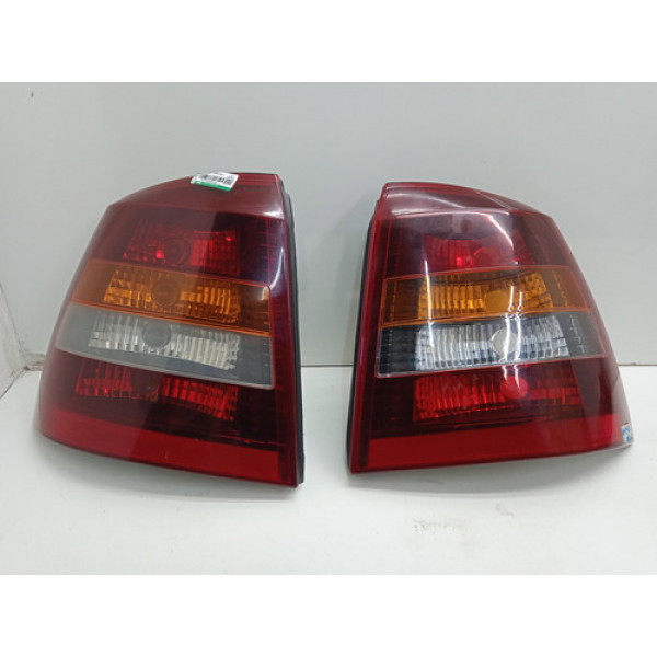 Par  Lanterna Gm Astra 2001/2002 Fumê