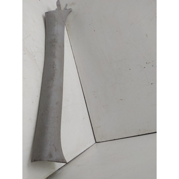 Moldura Coluna Direita Hyundai I30 2009 2012 858202l000