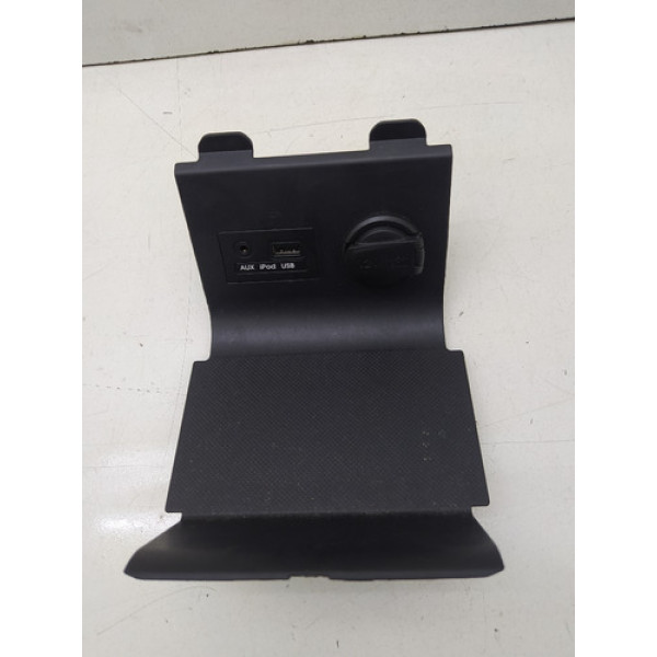Moldura Central Ubs Aux Acendedor Hyundai Hb20 2018 846211s1