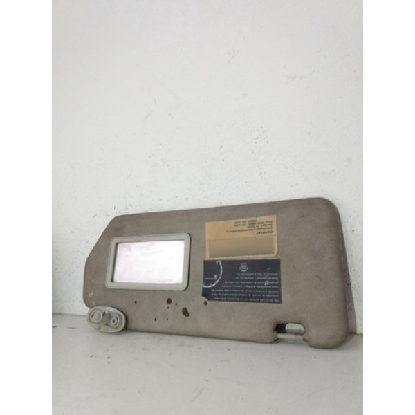 Quebra-sol Direito Fiat Uno 2014 