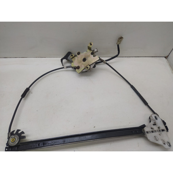 Máquina Vidro Dianteiro Esquerdo Ford Fiesta 2004 Avaria 