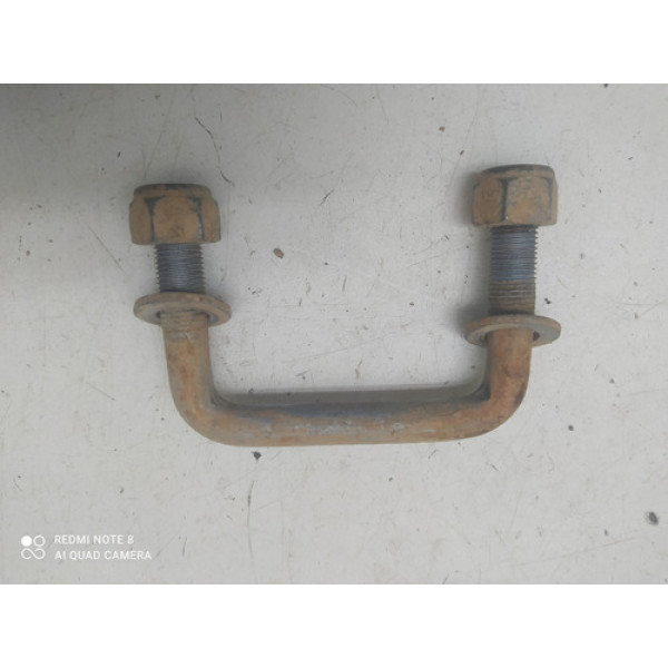 Grampo Jumelo Suporte Feixe Mola Fiat Strada 2014
