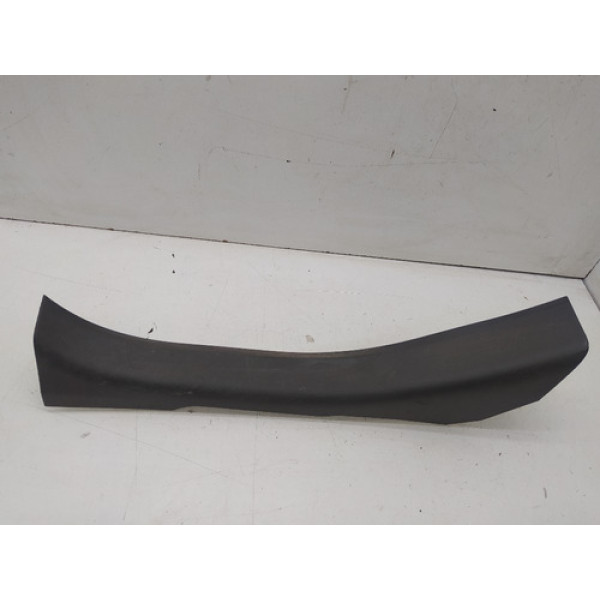 Soleira Porta Traseira Direita Chevrolet Cobalt 2012 2015